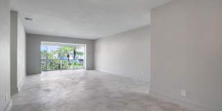 315 Venetian Drive Gallery 11