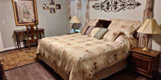 2223 TINKER STREET Gallery 7