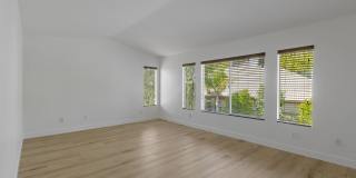 Gorgeous 3BD 2-Story Home in the Sorrento Community in Porter Ranch! Gallery 25