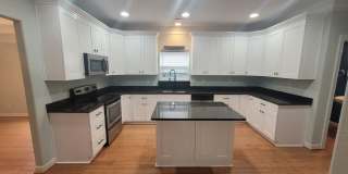 Stunning 4 Bedroom, 2.5 Bath Home Just 3 Blocks to Chesapeake Bay Gallery 22