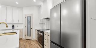 12370 W University Blvd Gallery 10