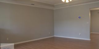 2356 Rowe Street Gallery 2