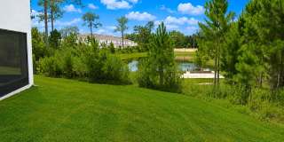 Like-New End-Unit 3 Bedroom Townhome Gallery 48