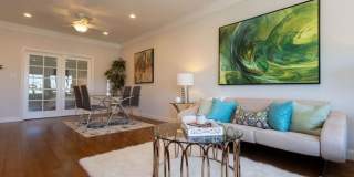 EPIC REA -Russian Hill Top Floor View 2 bed/2 bath condo w/ parking space & storage Gallery 6