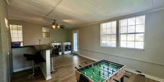 9501 Pondside Lane Gallery 10