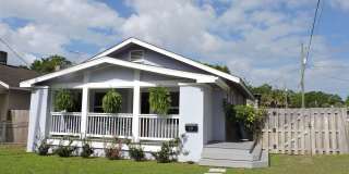 Charming cottage near downtown Pensacola! Gallery 3