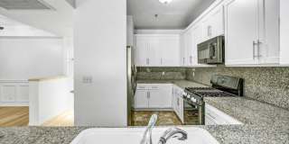 2222 BEACHWOOD Dr Gallery 20