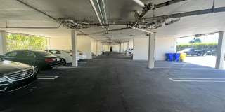 1601 S Flagler Drive Gallery 35
