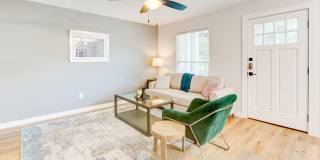 The District Gallery 5