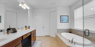 11240 SW Wyndham Way Gallery 21