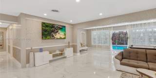 1960 Coral Reef Dr Gallery 17