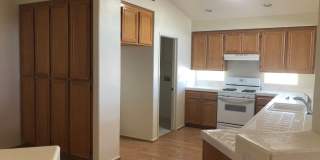 Charming 3 bdrm Crown Hills Home with Spectacular Views Gallery 4
