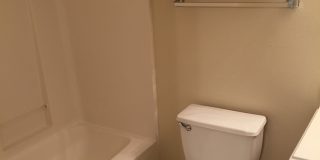College Station. - 3 bedroom/3 bath Duplex, fenced in back yard, ready for an August 2026 move in. Gallery 16
