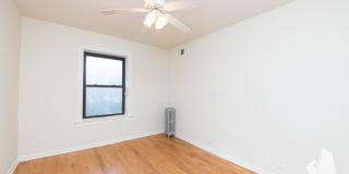 1249 West Henderson Street Gallery 7