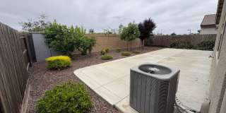 NW Visalia Home For Rent! Close to sports park & shopping centers! Gallery 39