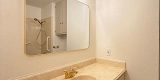 Beautiful 4 Bedroom 1.5 Bath - City View ISD Gallery 21