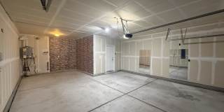 6624 Yawkey Way Northeast Gallery 37