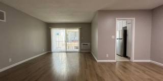 Tarzana Five Apartments Gallery 17