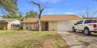 1813 Langford Street Gallery 1