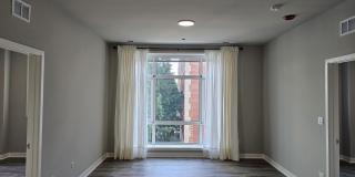 2807 S Halsted Street Gallery 7