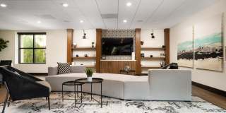 Los Alamitos Luxury Apartments Gallery 4