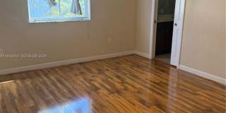 20715 NE 10th Ct Gallery 15