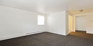 6743 Oglesby Gallery 10