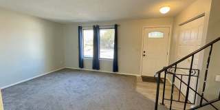 Beautifully updated 3 bedroom 2 bath home in Greeley! Gallery 4