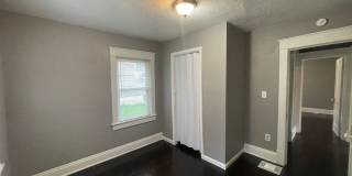 2 Bedroom rent ready!!!! Gallery 7