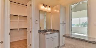 1406 Prospect Gallery 12