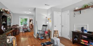 Charming 2BR Townhome in Athens Gallery 11