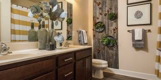 Abberly at Southpoint Gallery 5