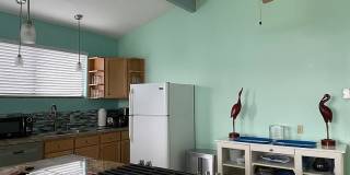 671 Lily Street - Upper level Gallery 4