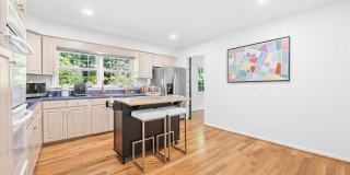 4025 N RIVER ST Gallery 14
