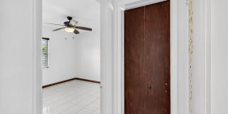 2060 Tropic Isle Gallery 42