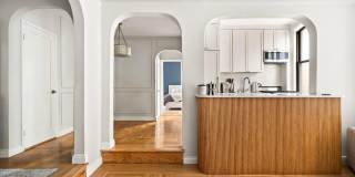 225 W 25TH Street Gallery 1