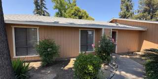 NW Condo Near Shopping Center Available Now! Gallery 1