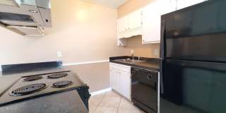 230 Saratoga Drive Gallery 6