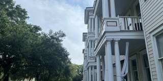 818 Drayton Street Gallery 1