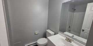 3829 Biscayne Road Gallery 17