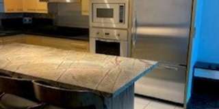 Capitol Place Gallery 10