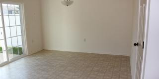 3 Bedroom, 2.5 Bath Two Level Townhouse Gallery 8
