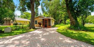 5709 LAKE LE CLARE Road Gallery 1