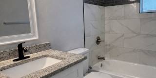 Beautifully Remodeled Lakefront Home – Move-In Ready! Gallery 12