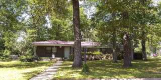 1000 Fairlane Drive Gallery 1