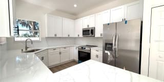 4721 1ST AVENUE E Gallery 12