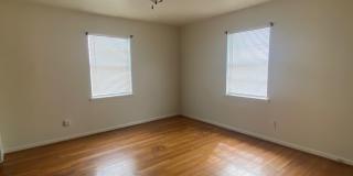 904 Mary St Gallery 5