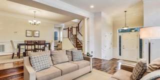 22092 AVONWORTH Square Gallery 9