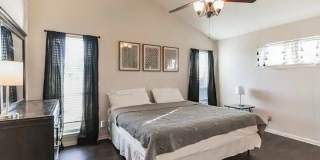 105 Gladiola unit: B Gallery 11