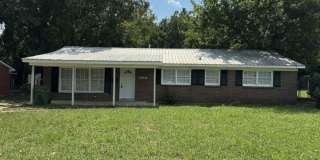 1384 Devonshire Drive Gallery 1